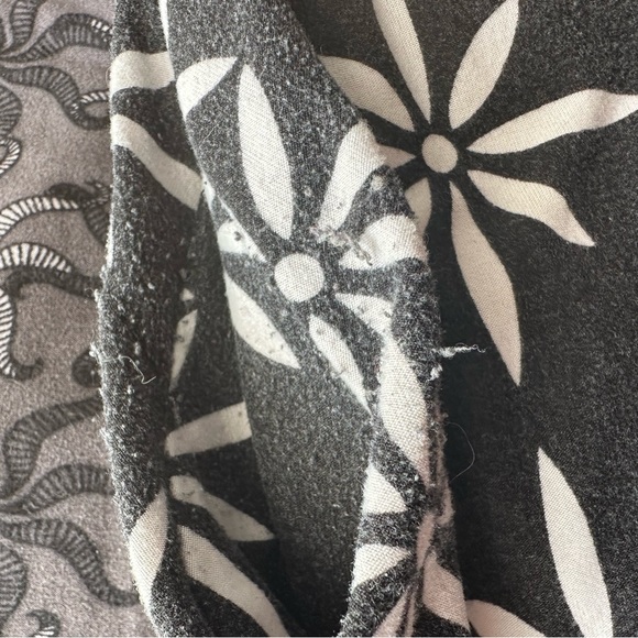 Lularoe leggings - Picture 7 of 7